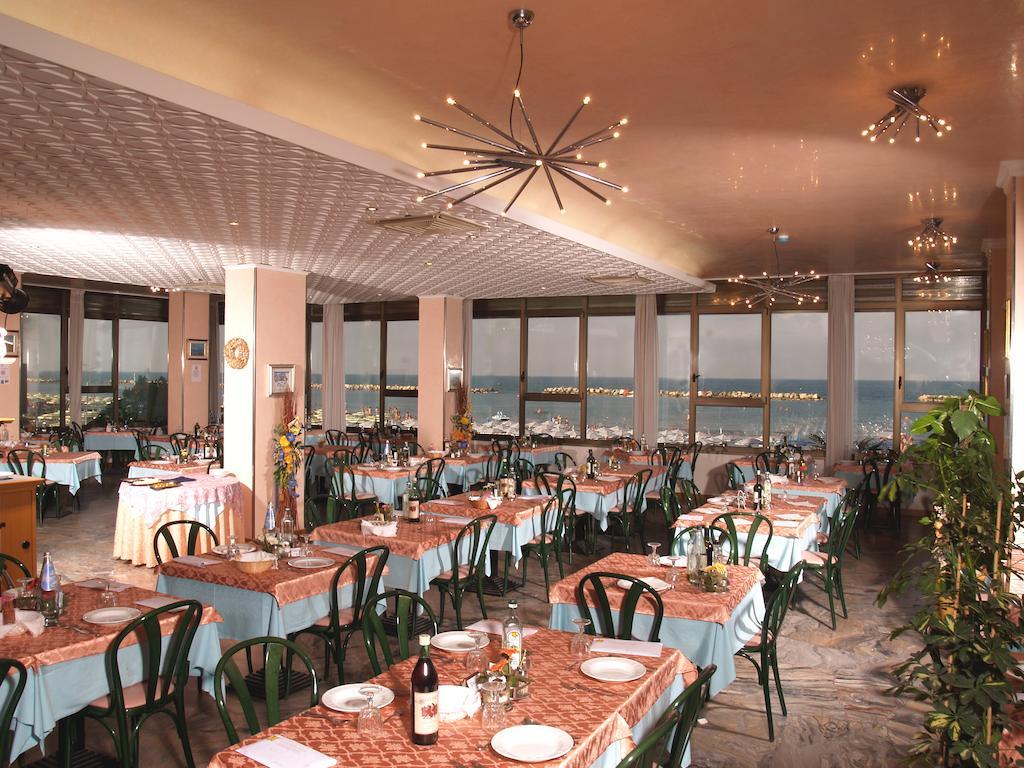 Hotel Marco Polo Bellaria-Igea Marina Eksteriør billede